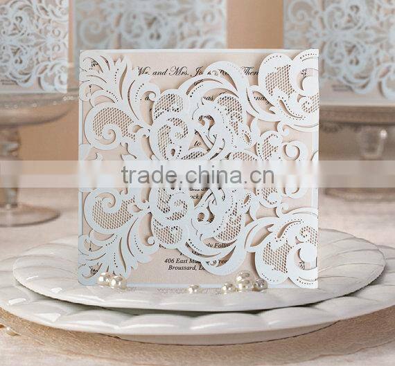 2016 Hot Sale Vintage Royal Design Laser Cut Wedding Invitation Card