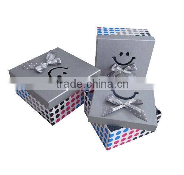 square colorful gift paper box set