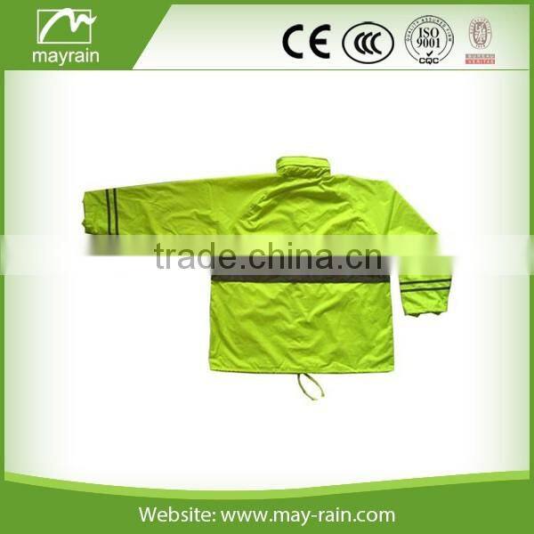 Strong PVC/polyester 100% waterproof rainsuit