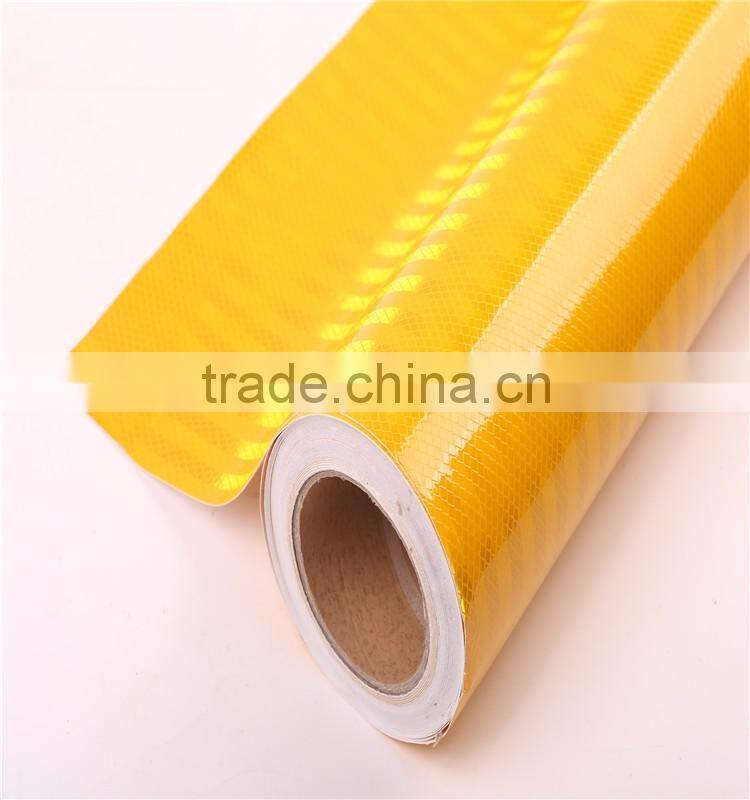 China Manufacturer of Advertising Adhesive outdoor advertising flex