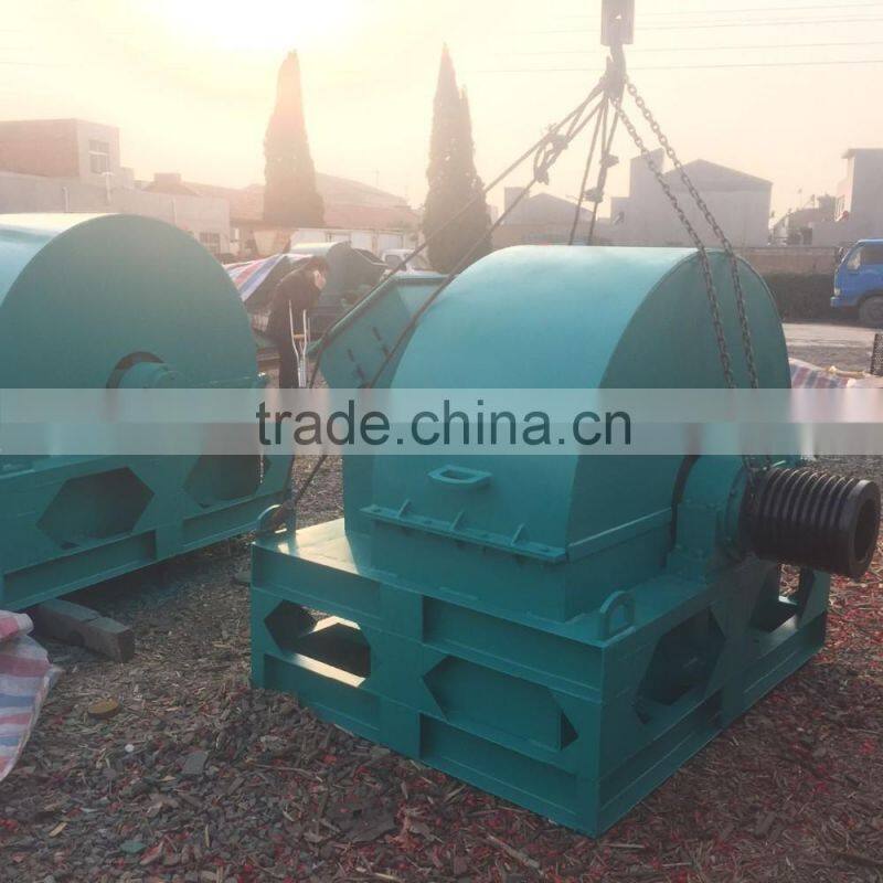 Easy operate wood chip hammer mill crusher with low investment but big capacity