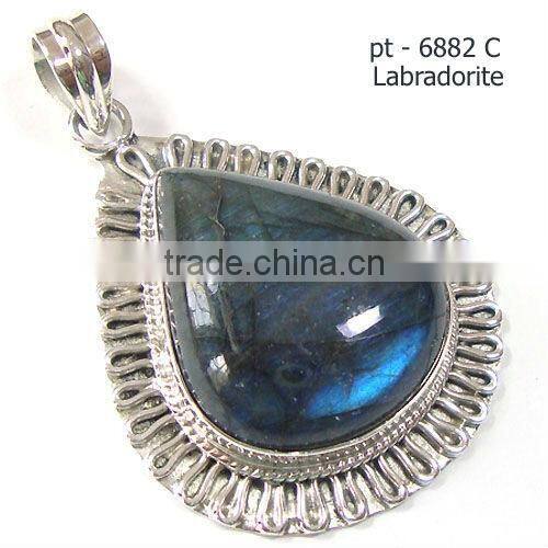 Natural pearls 925 sterling silver peridot pendant jewellery