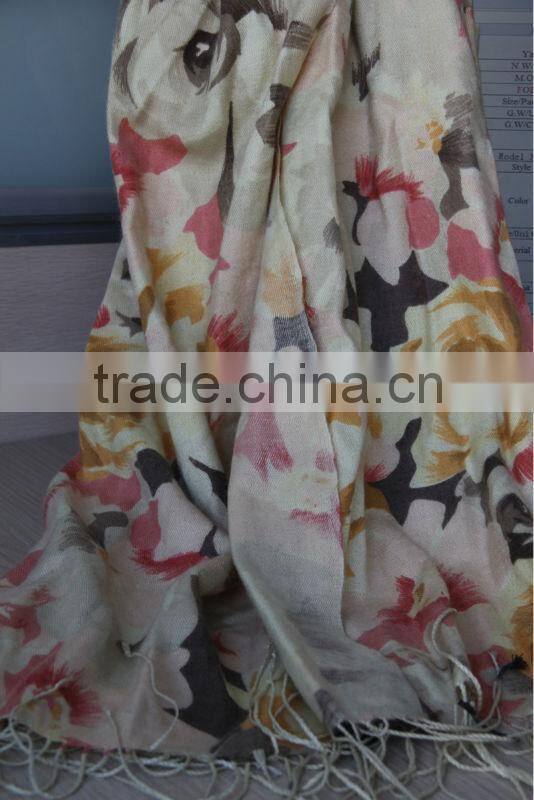 100%wool digital printed scarf scarves shawl