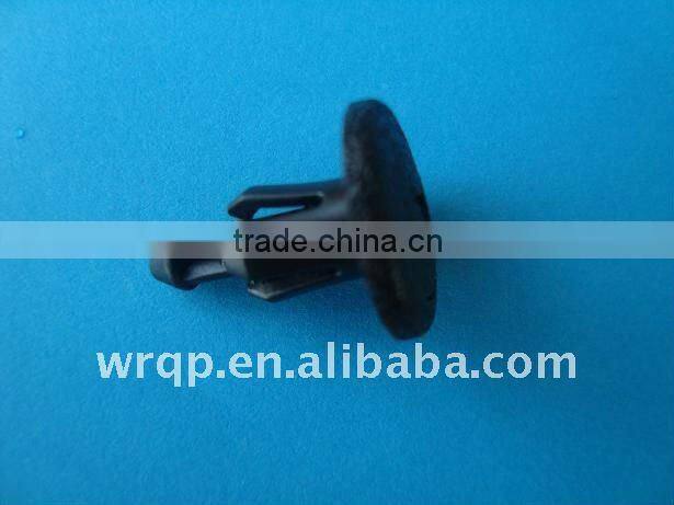 plastic auto pluggable rivet