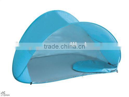 Folding tent for beach