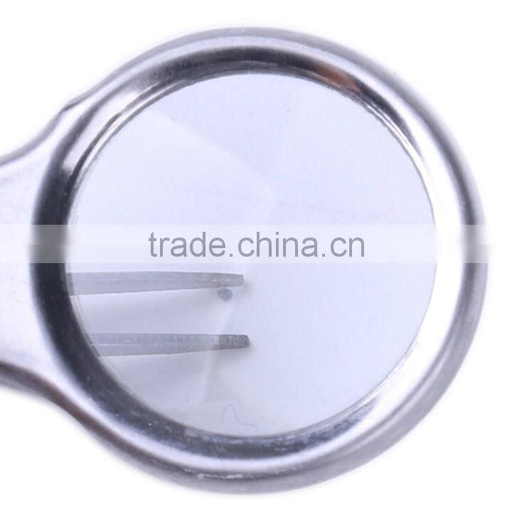 pincett with magnifiying glass