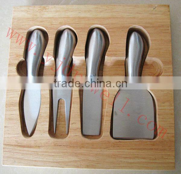 AM-1706 Wooden Board with 4-Piece cheese knife set/Cheese Tools