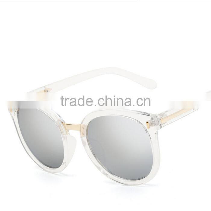 UCHOME Custom Logo Fashionable Polarized Fashion Sunglasses 2017 for Men And Women