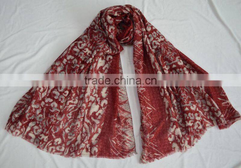 Fashion hot stylish lady jacquard leopard soft 100%viscose winter scarf