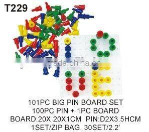Plastic Connecting Educational Big Pegs And Peg Board Game