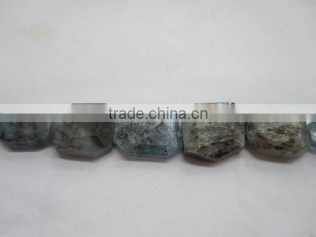 Wholesale blue kyanite Tumbled flat loosen faceted gemstone supplier