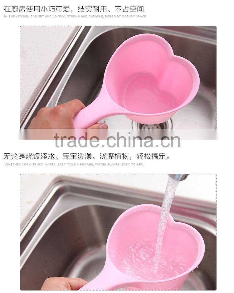 Heart-shape water ladle--pink