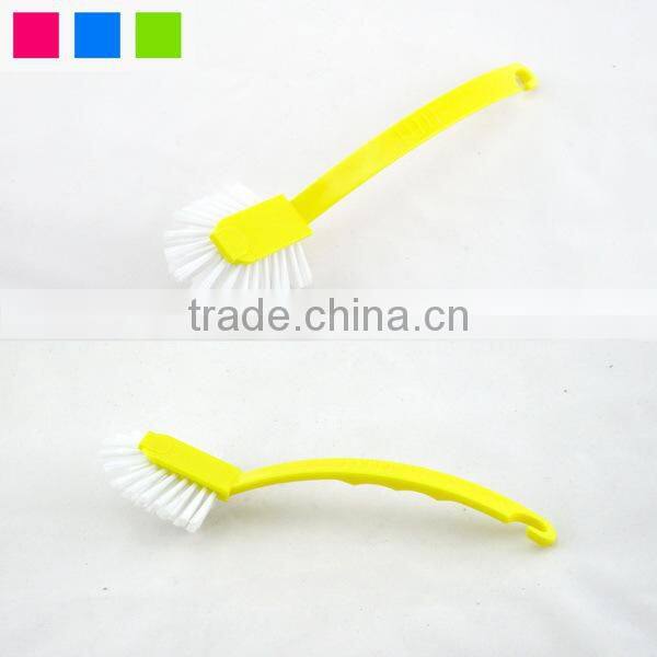 Professional plastic dish brush