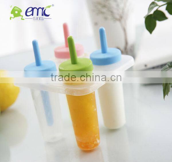 Oval set of 4 plastic ice cream mould with color handle