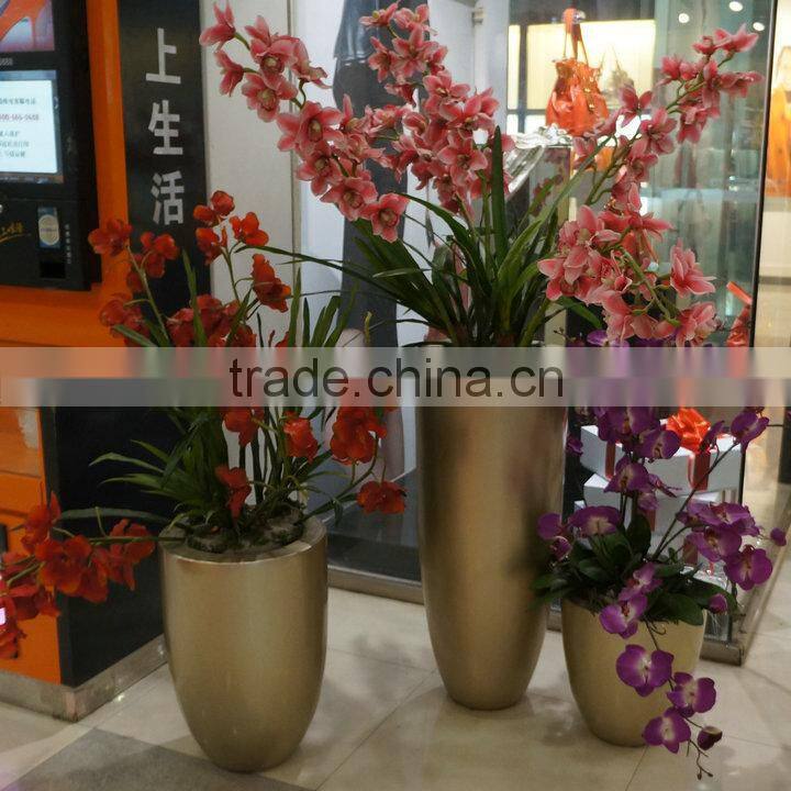 Gold FRP planter flowerpot