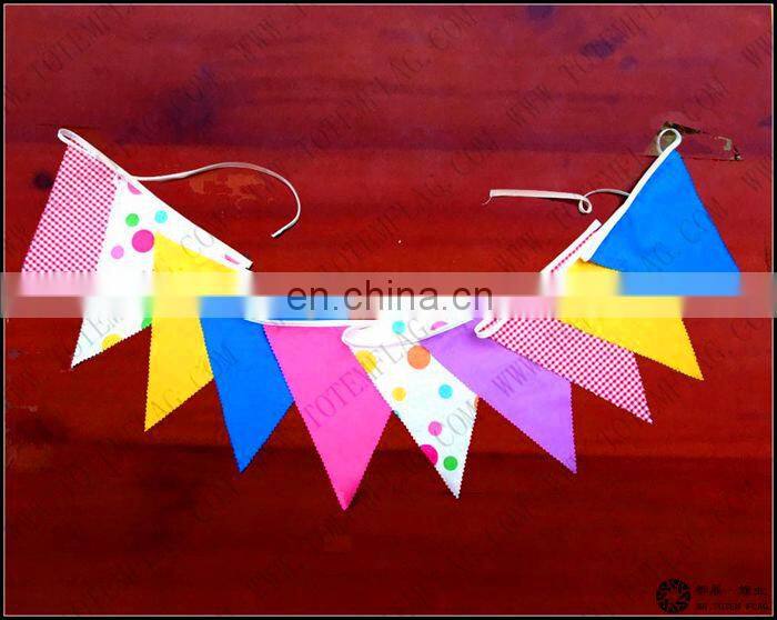 Cheap Fabric Triangle Flag Bunting