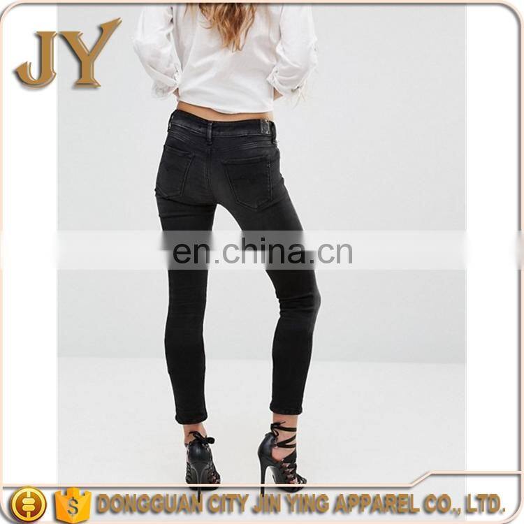 Jeans Wholesale Price Raw Cut Hem Jeans Skinny Fit Pants Women Trousers Make in China