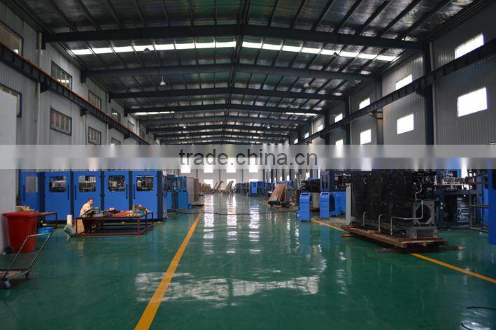 Latest technology full automatic hydraulic system pet blow moulding machine in hot sale