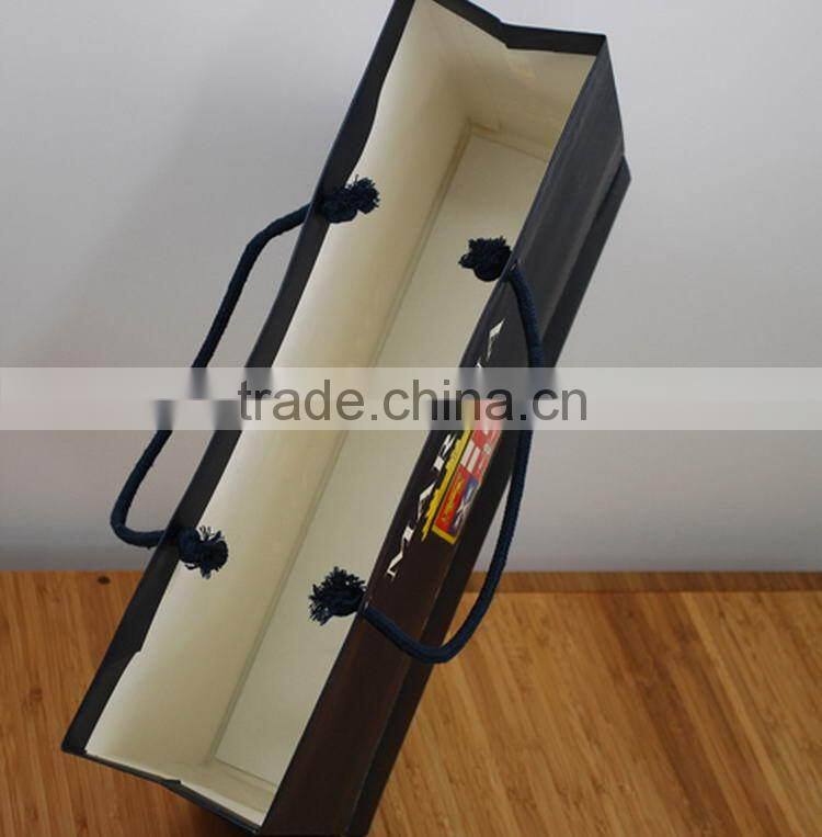 New products good quality plain blue paper bag for clothing