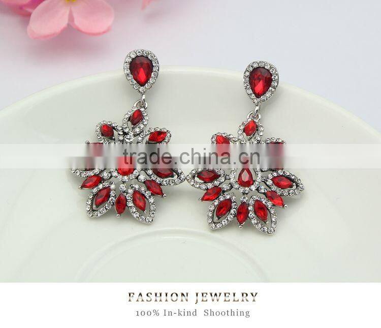 New Charm Fashion Crystal Rhinestone Water Drop Leaf Flower Dangle Drop Earrings