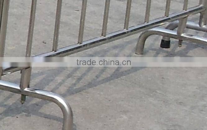 2014 RP High quality galvanized or powder coating road barrier/ parking barrier/traffic barrier