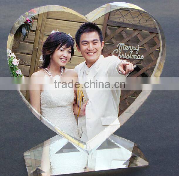 Romantic and Popular Crystal photo frame