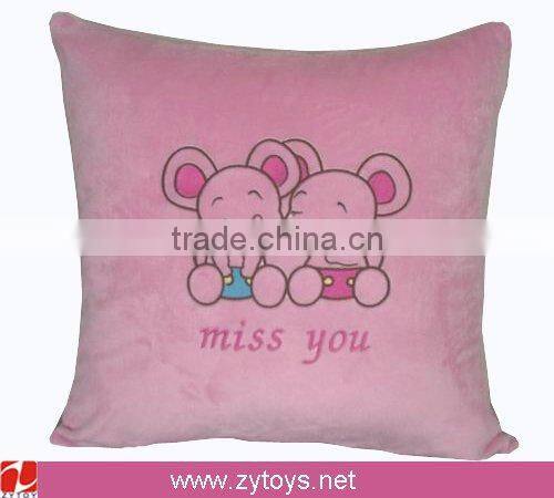 2016 hot sale love shape plush animal pillow