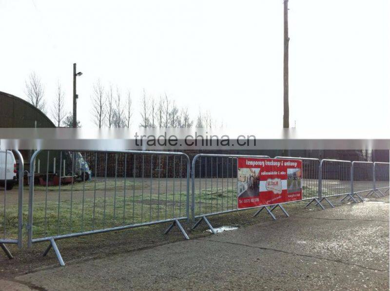 temporary steel predestrian barricade traffic barrier long service life