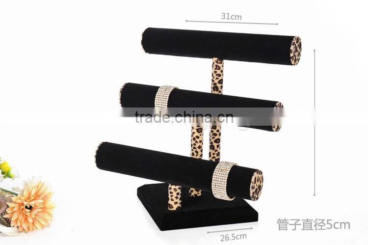 2016 classical 3 tiers wooden bracelet display stand wholesale