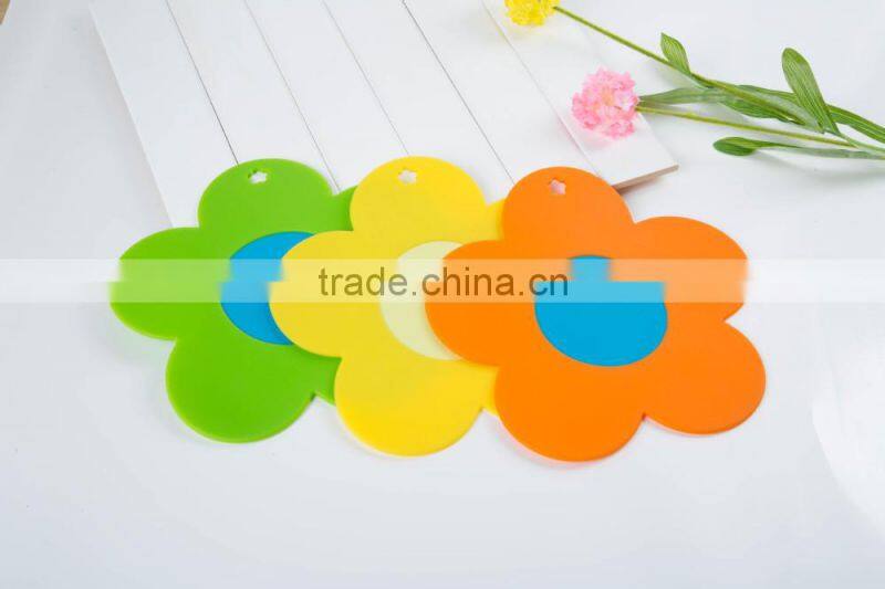 Flower petals insulation silicone cup pad