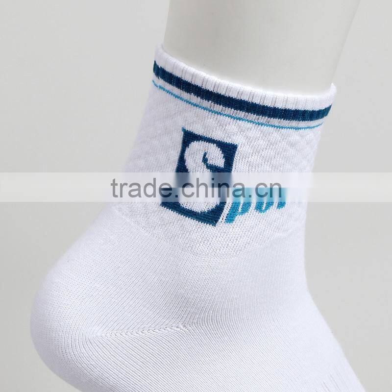 Classical designs spandex and cotton sports socks