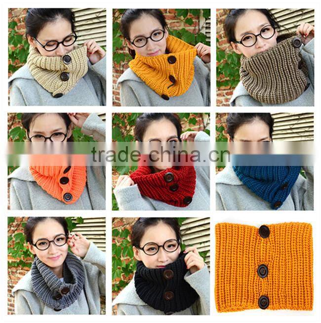 Wholesale fashion popular button lady knitted scarf