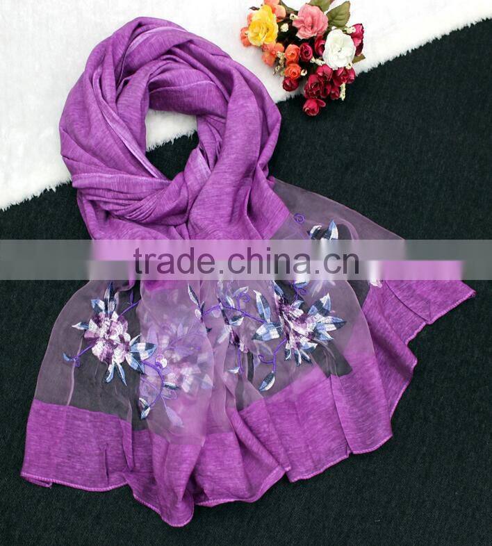 2017 High Quality women Flower embroidered silk scarf