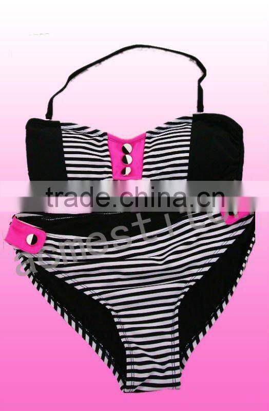 2011 Latest Fashion bikini swimwear