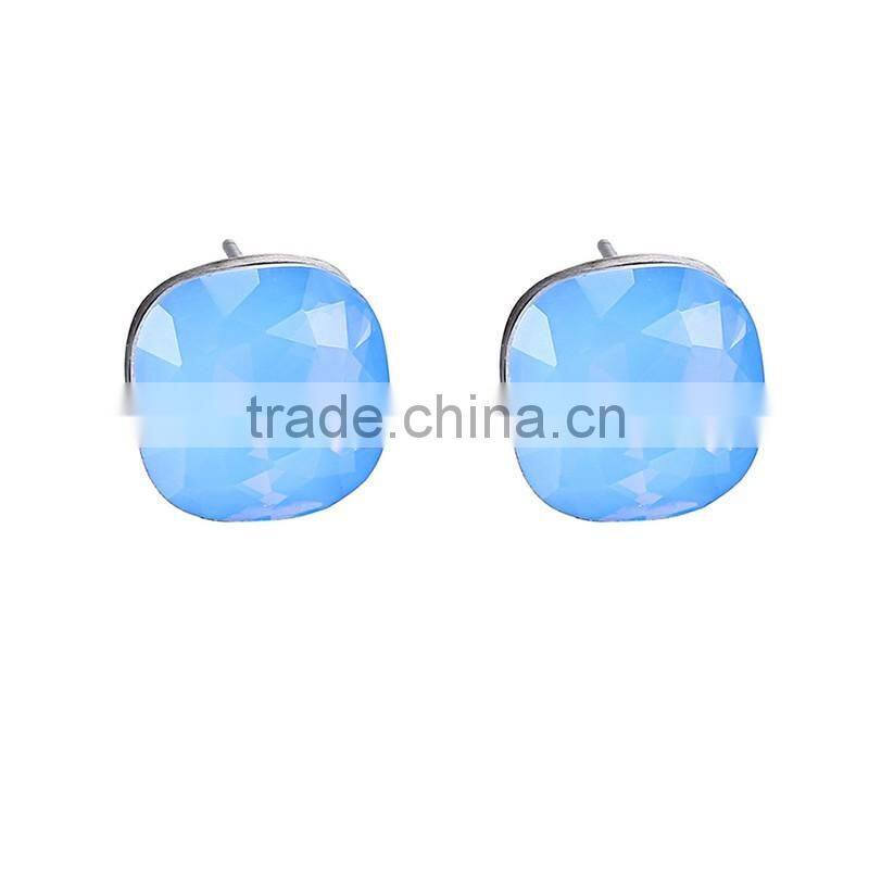 2016 Sunnmer Tropical Style Fashion Cheap White Crystal Stone Stud Earring Pack