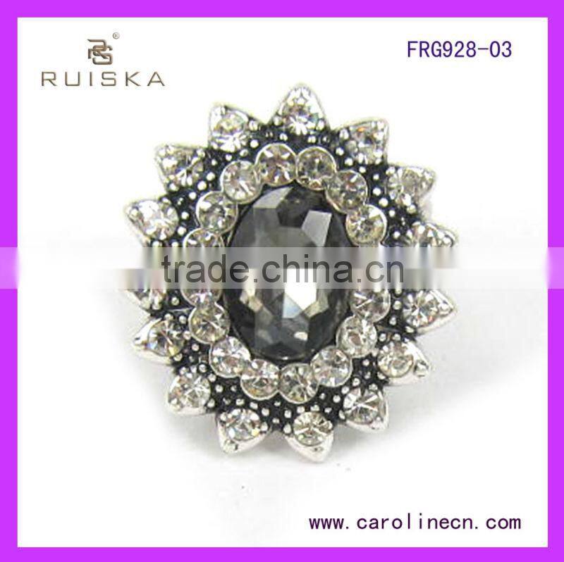 Antique Silver Flower Shape Beautiful Crystal Elastic Ring