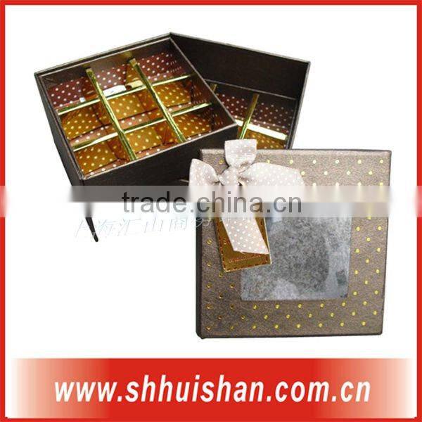 6 case chocolate box on the gift box