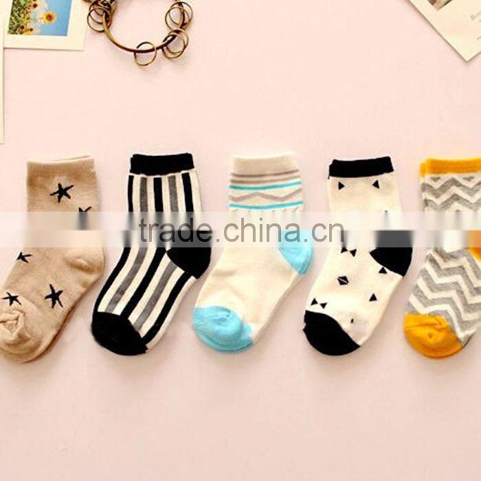 2015 fashion design socks cost-effective baby cute boy tube socks