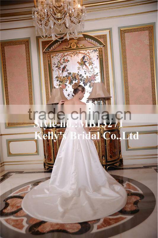 Newest Russian Style Ruffle Satin Strapless Lace Up Wedding Dress