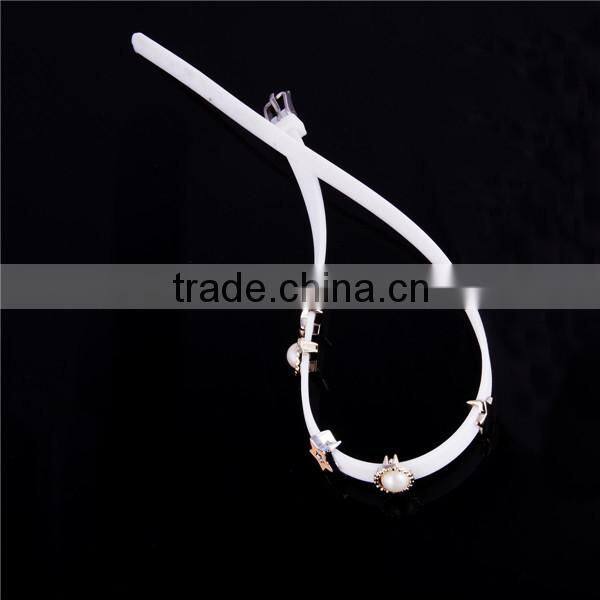 2016 Sports White Frozen Silicone Bracelet