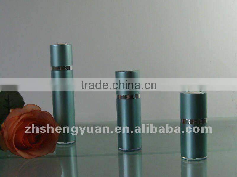 Elegant airless lotion bottle with revolving sprayer