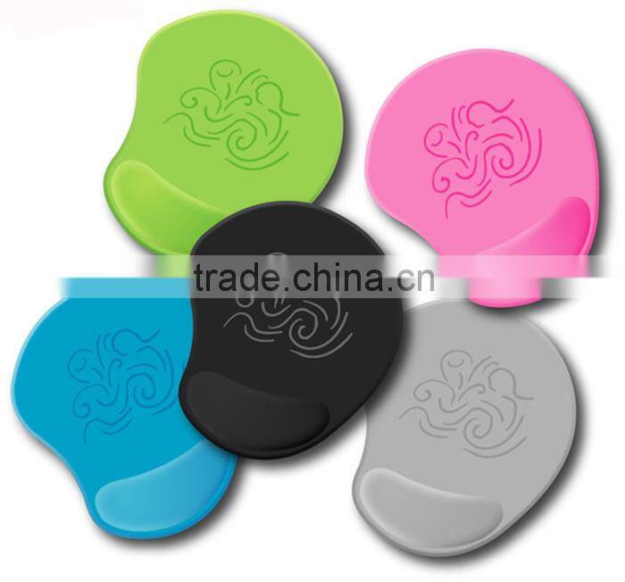 wholesale 3d sexy girl rubber cartoon mouse pad with wrist rest