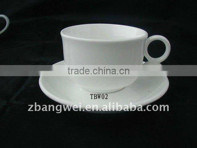 ceramic mug with ceramic plate