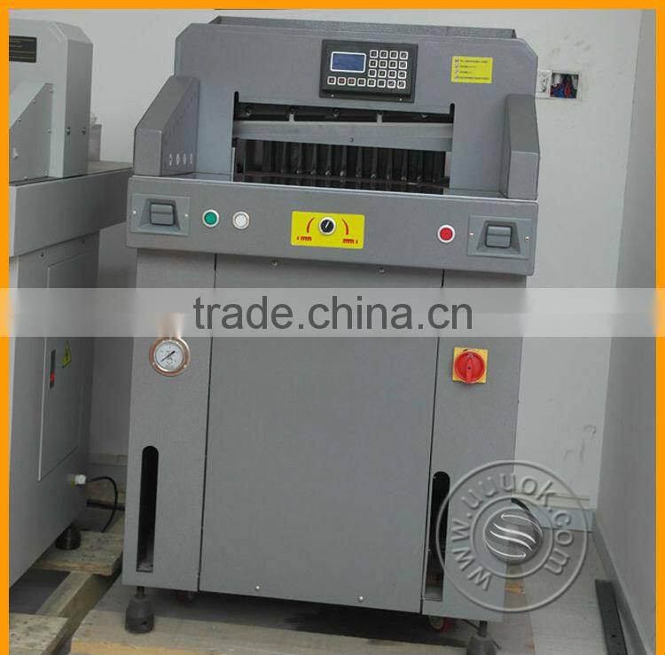 High precision hydraulic paper cutter