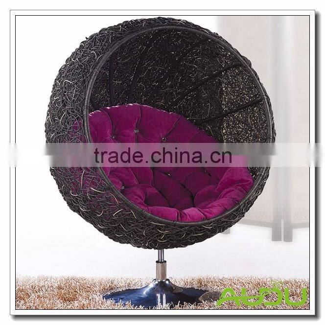 Single Rattan Hanging Turnround Indoor Floor sofa