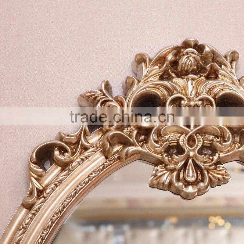 Graceful flower carving oval wall mirror