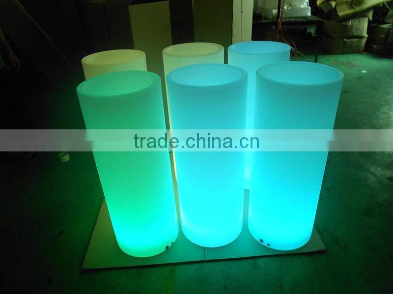 Manufacturer PE LED round flower pot/PE led bucket with remote control 16 mix changeable colors Die38*H96CM