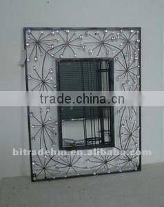 metal wall mirror
