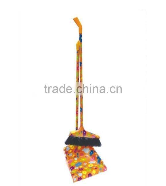 high quality household cleaning printing plastic dustpan with long handle