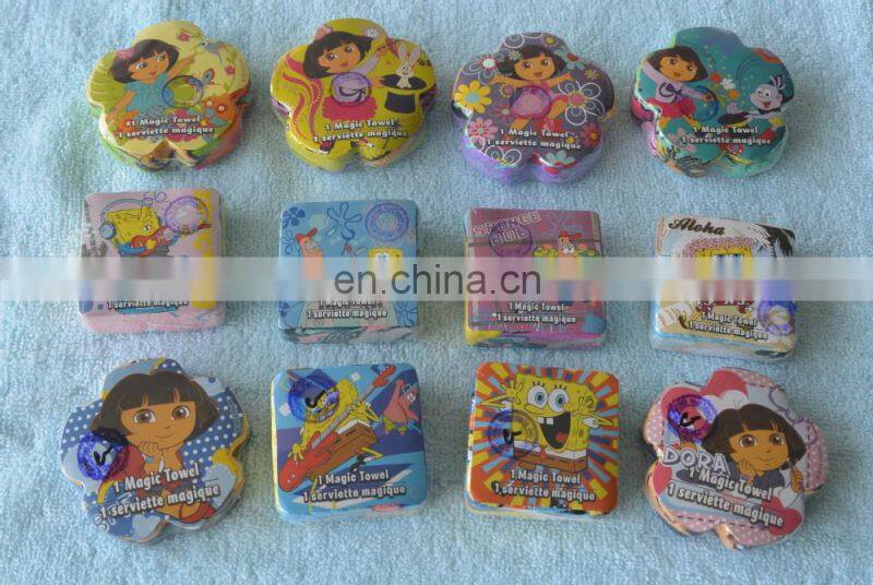 2017 popular compressed cartoon hand towel with logo for Christmas